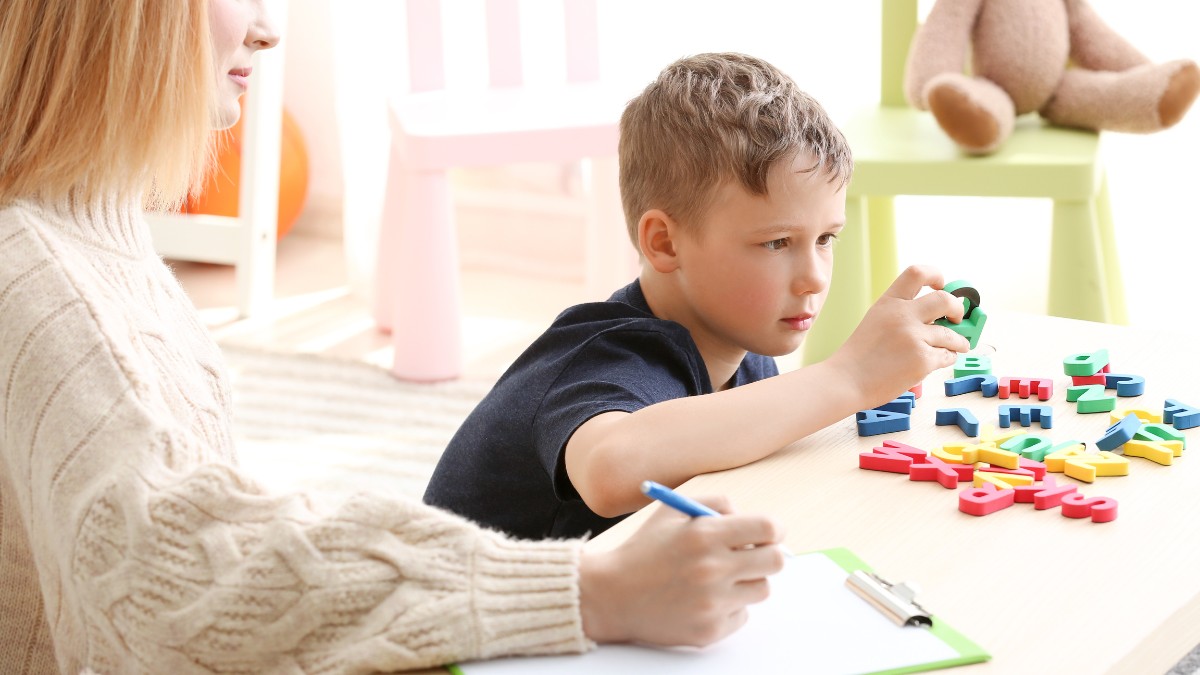 do autism symptoms get worse